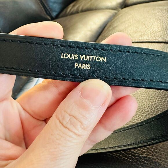 Louis Vuitton Keepit Bumbag - Picture 8 of 16